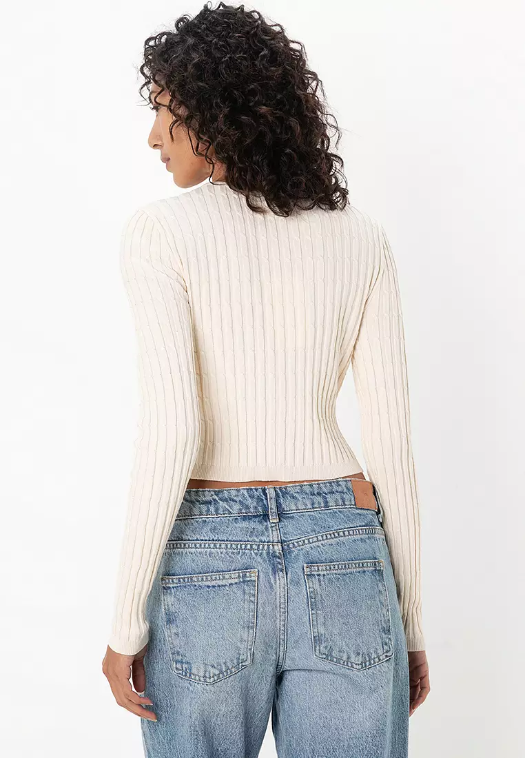 Meddi Cable Crop O-Neck Top