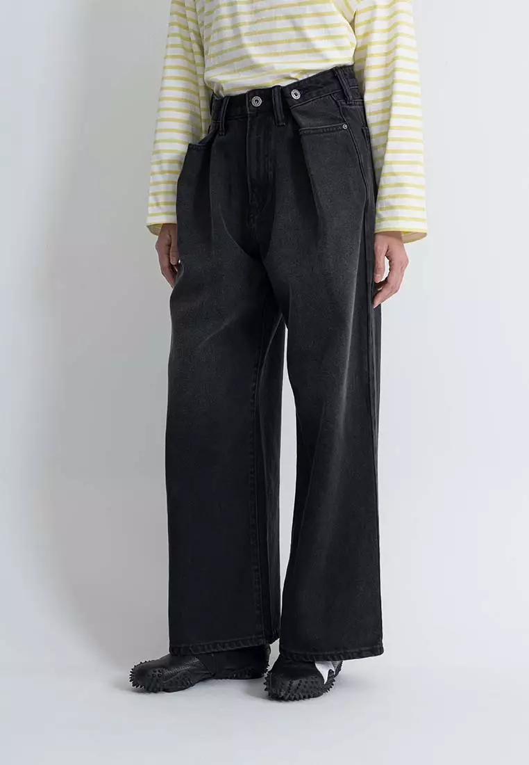 American Holic - Kakogawa Tucked Wide Denim Pants