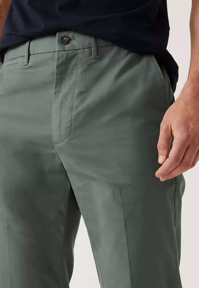 Regular Fit Super Lightweight Chinos