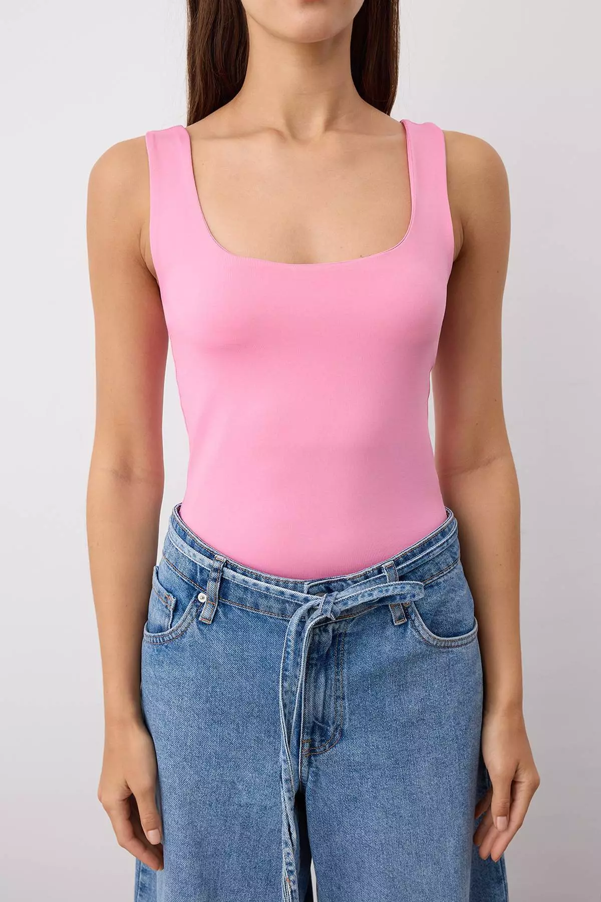 Pink Fitted/Fits The Body Back Detailed Square Neck Snap-Front Flexible Knitted Bodysuit