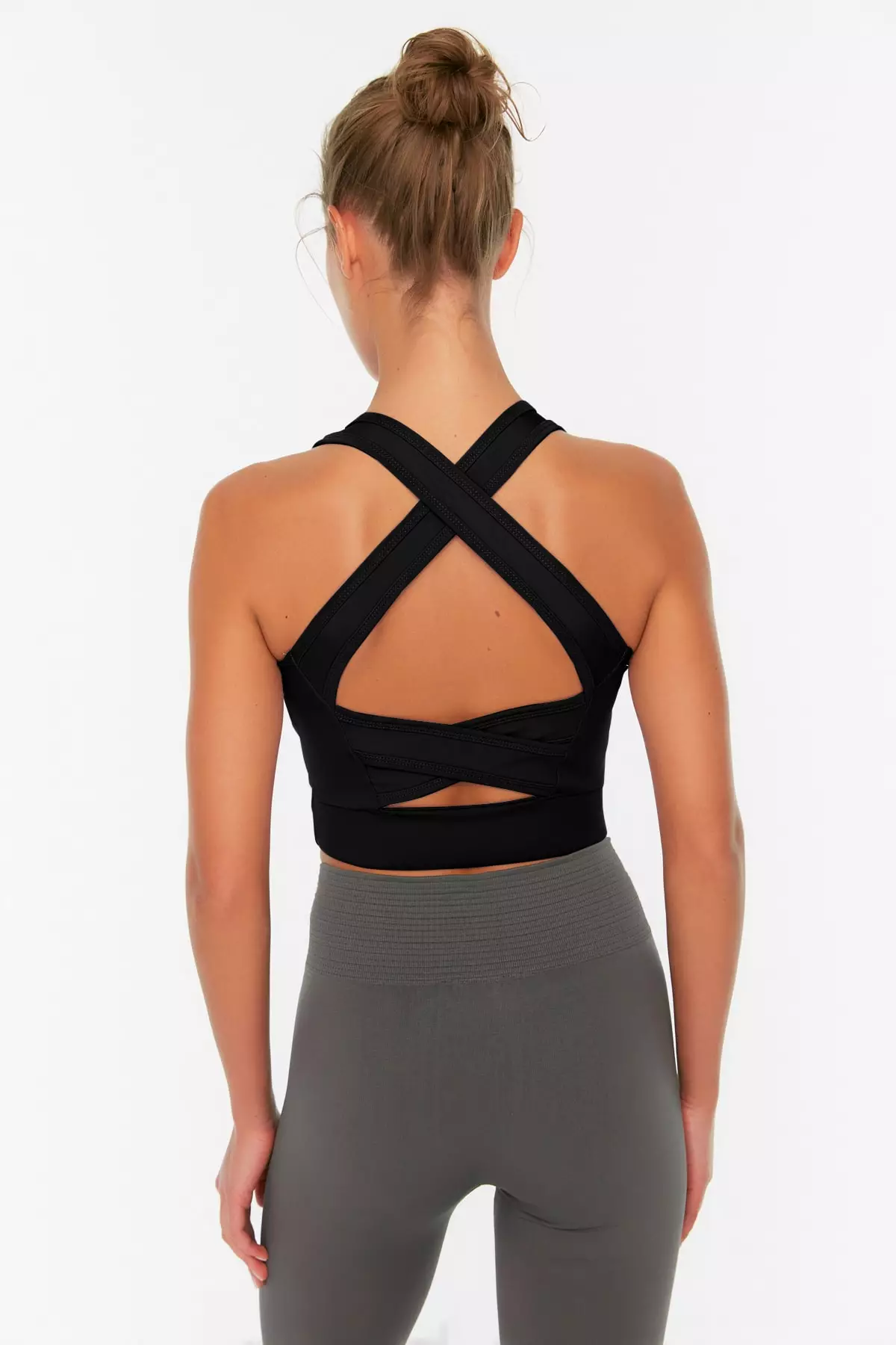 Back Detailed Sports Bra