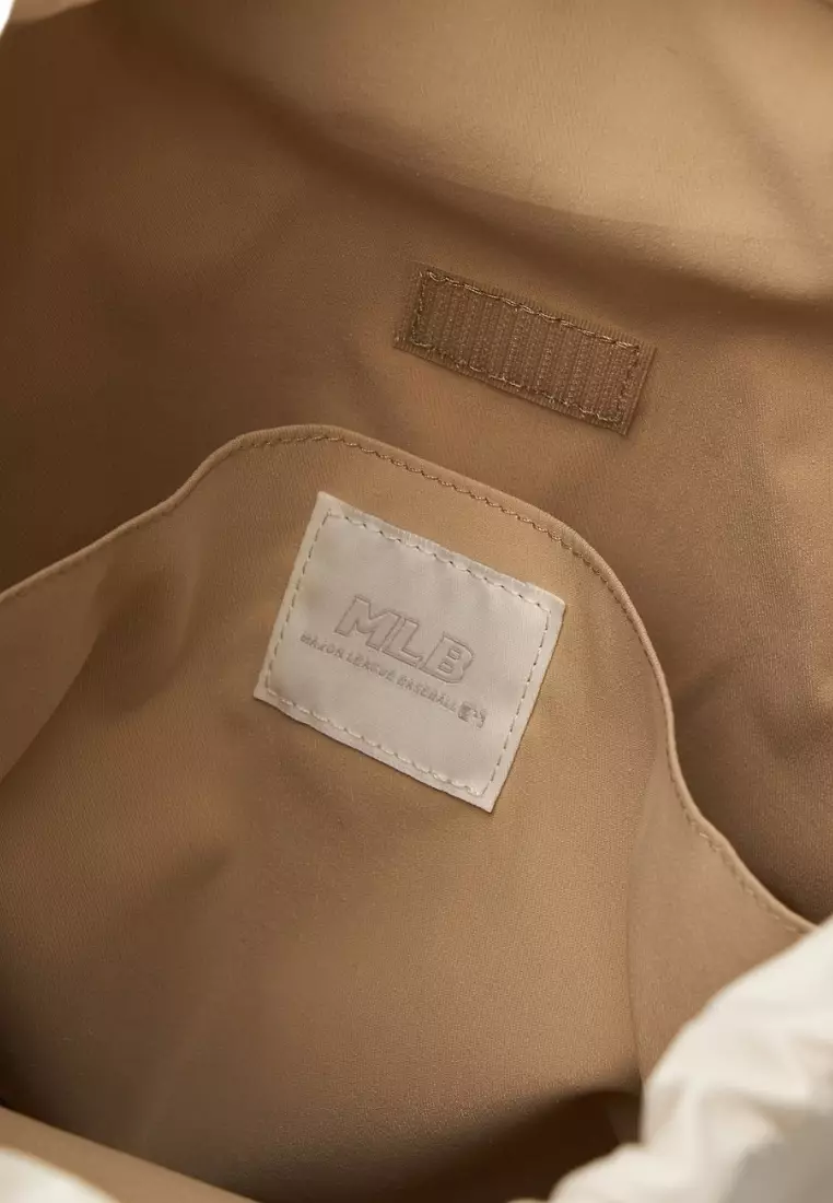 Basic Nylon Sportive Backpack - Boston Cream