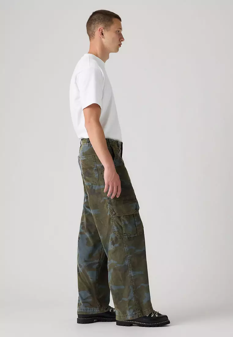 Levi's® Men's Extra Baggy Cargos (007W6-0003)