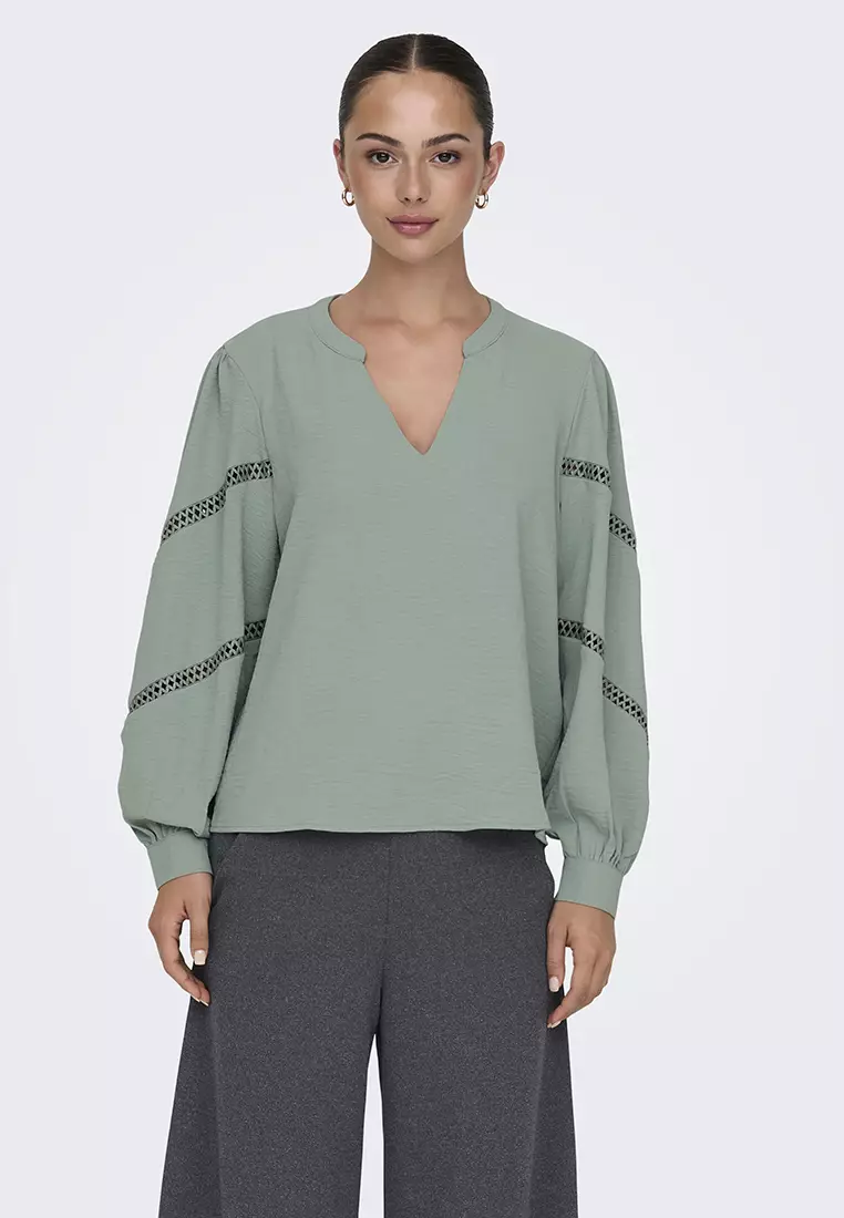 Lion Life Long Sleeve V-Neck Volume Top