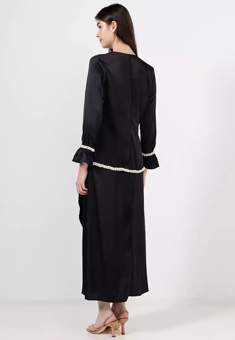 SOPHISTICATED BAJU KURUNG WITH PEARL-EMBELIISHMENT LACE