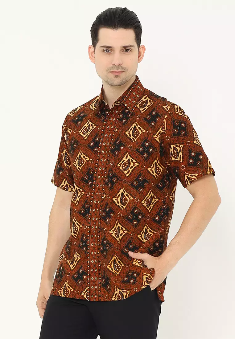 Hadinata Batik Pria Kemeja Pendek Cap Semi Tulis Jayantaka