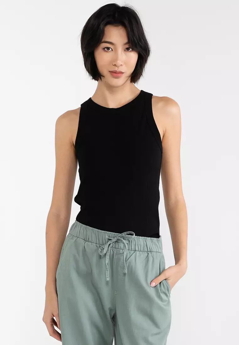 Gap muscle tank hotsell