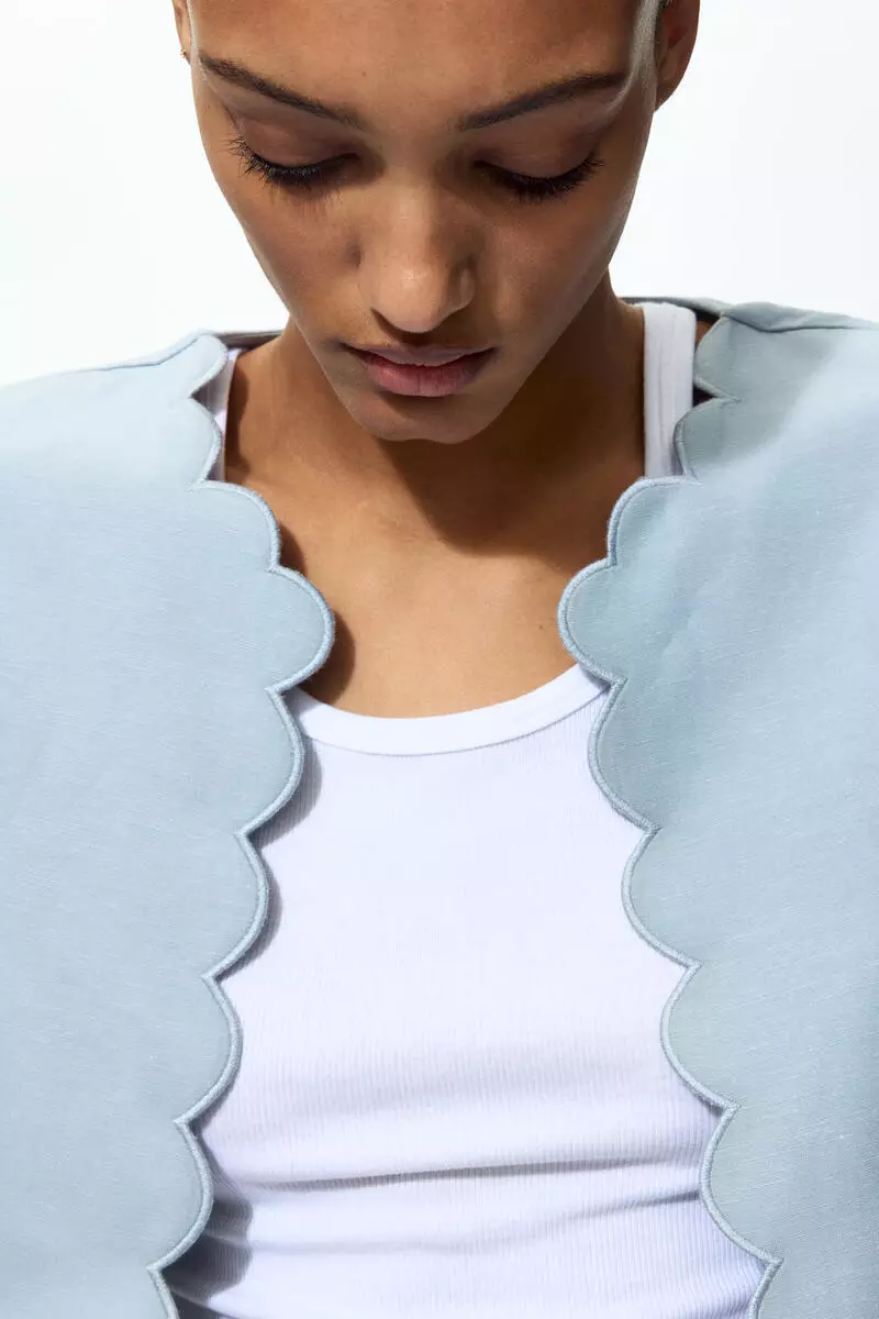 Scalloped-edge jacket
