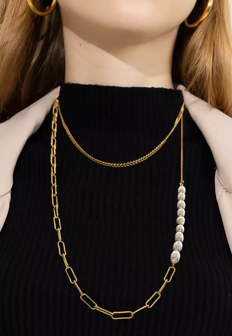 Cuban Pearl Paperclip Necklace in Gold