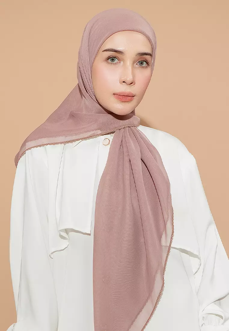 Paris Embroidery Signature Square (Lozy X Hamidah) Brownie