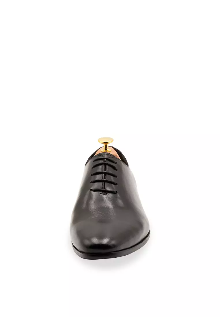 Carlota Wholecut Black Oxford