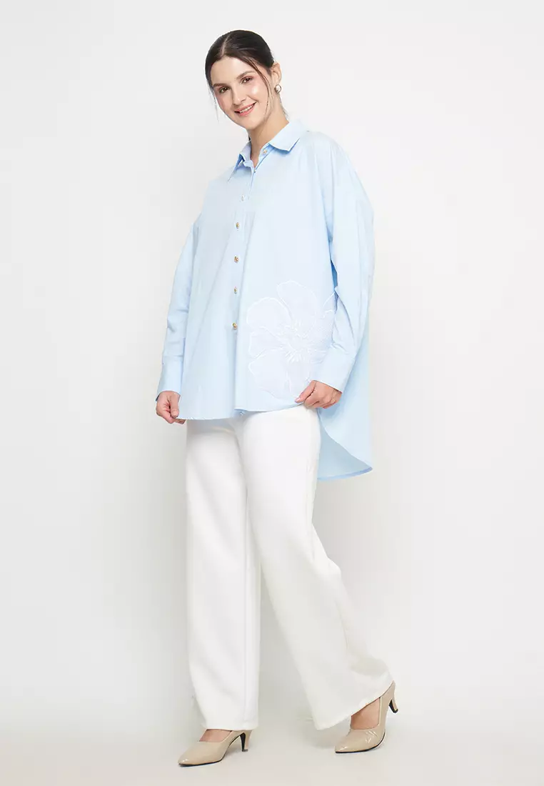 Kamilaa by Itang Yunasz Kemeja Victoria Blue