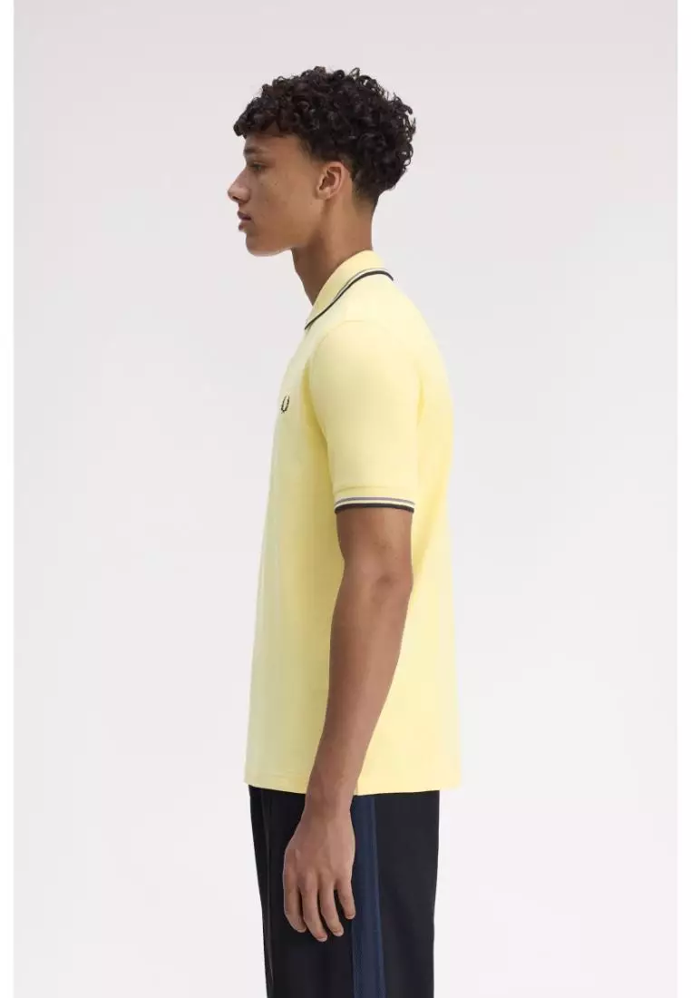 Fred Perry M3600 Twin Tipped Fred Perry Shirt (Champion's Gold / Stockport Blue / Navy)