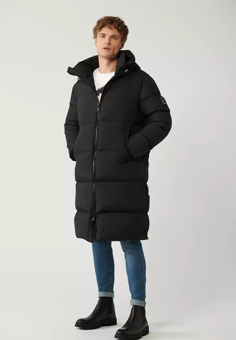 Men's Black Goose Down Water Repellent Windproof Hooded Long Puffer Coat A32Y6021
