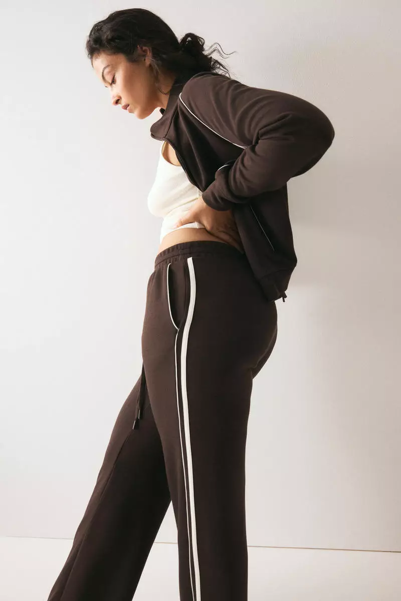 Drawstring sweatpants
