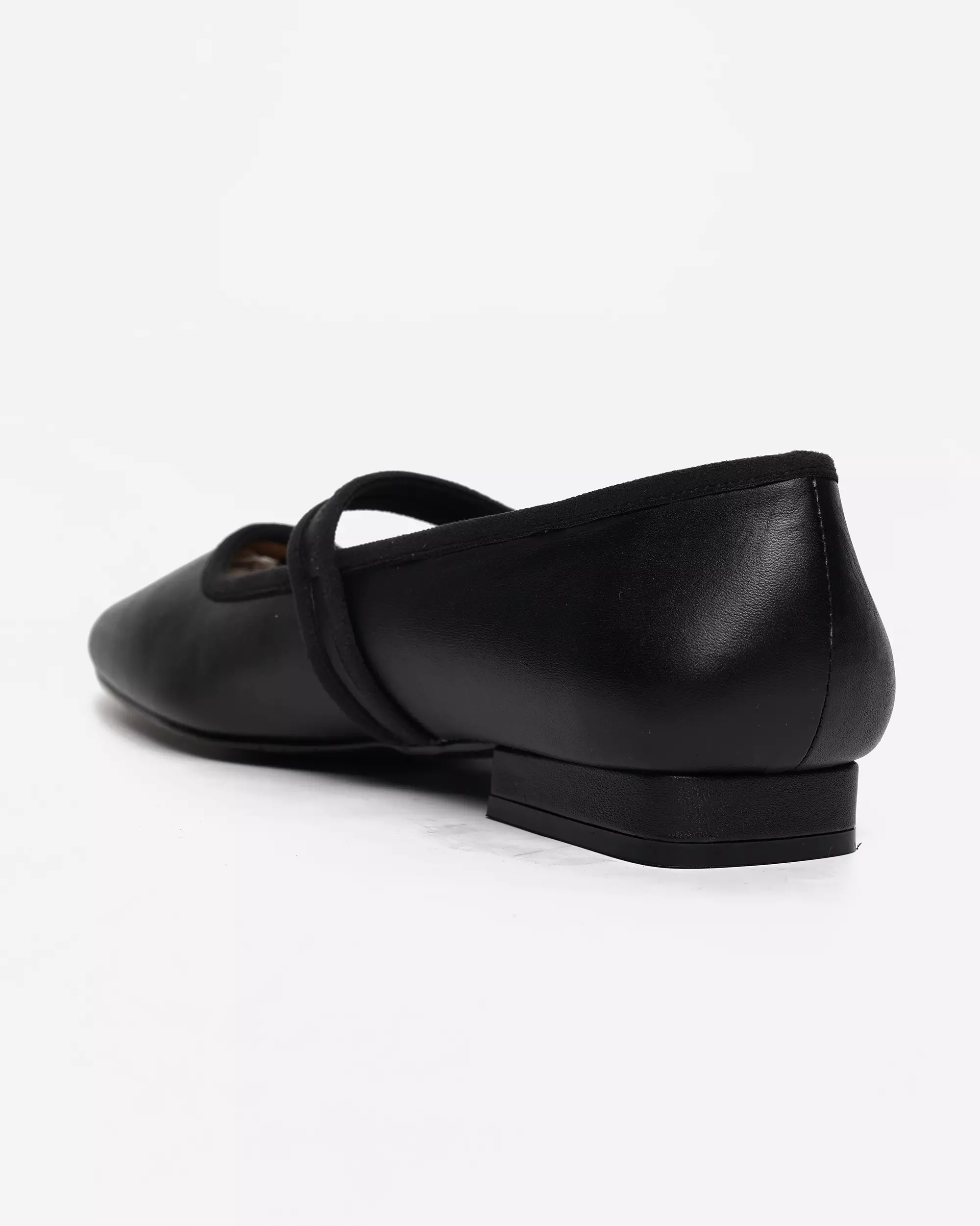 Buccheri Nika Flats Women Black
