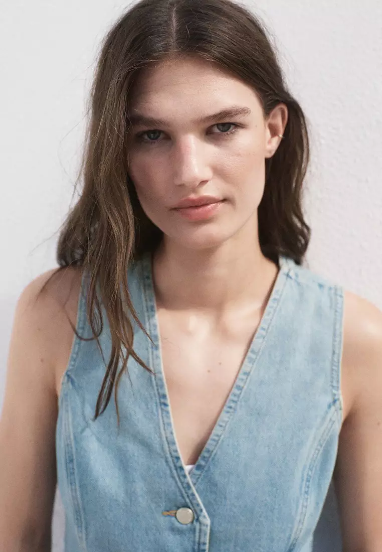 Buttoned Denim Gilet