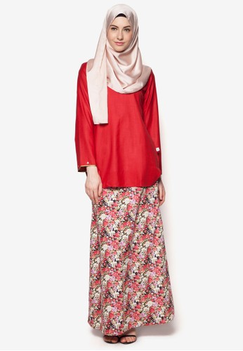 Debumas red Modern Kurung DE136AA40HFFMY_1