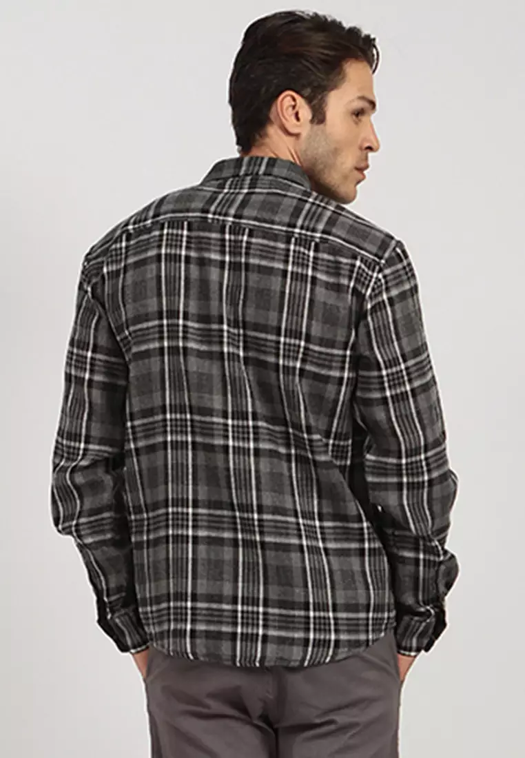 Kemeja Flanel Motif Kotak-Kotak Lengan Panjang E050J28