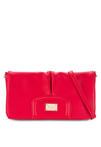 磁鈕扣翻蓋斜背包, 包,esprit 會員 斜背包