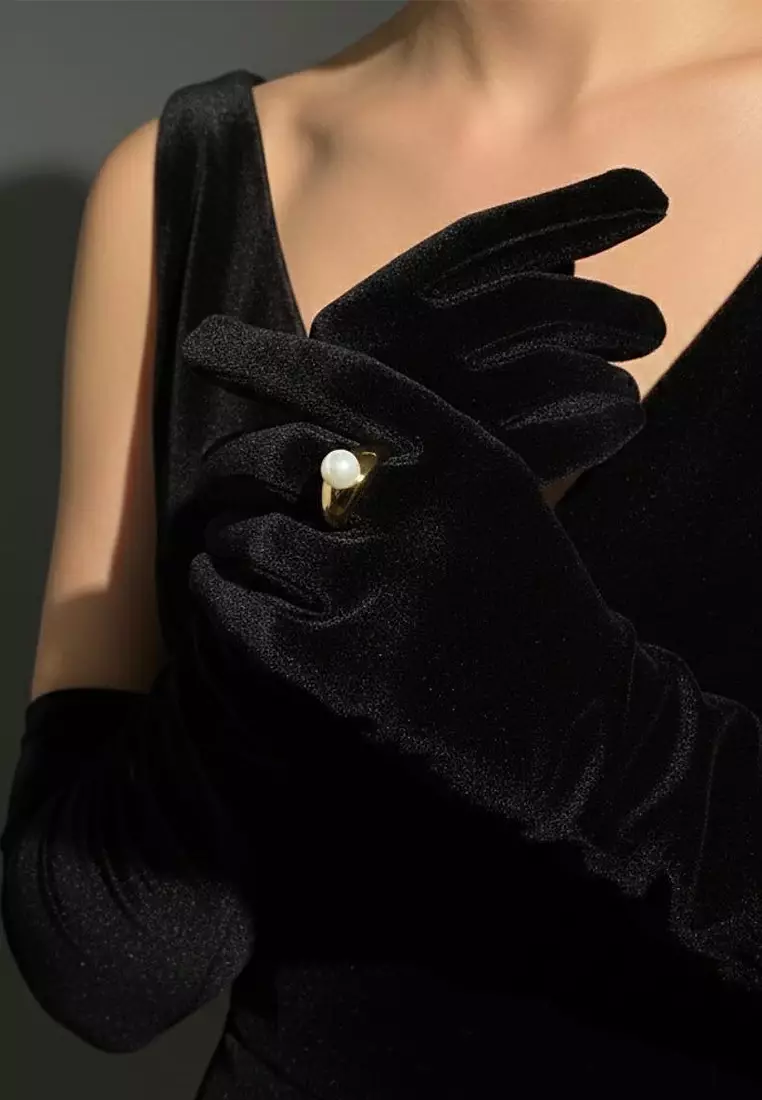 Pearl of the Sirens Gold Layered Ring