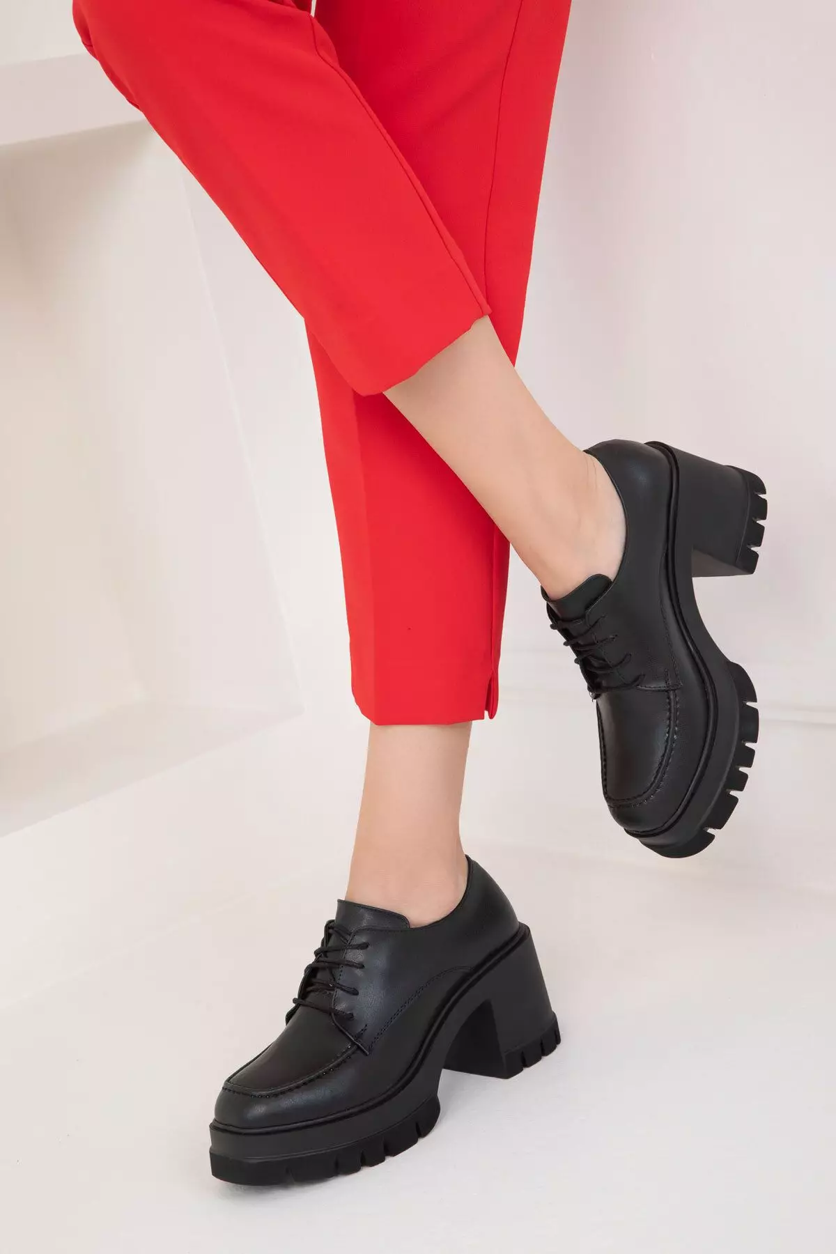 Discount on Soho  shoes - SKU: Lace Up Boat Heels