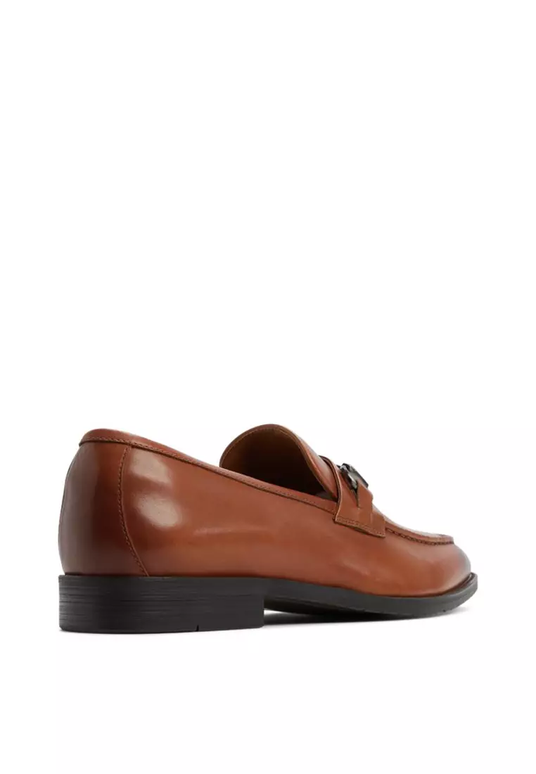 Thado Loafers