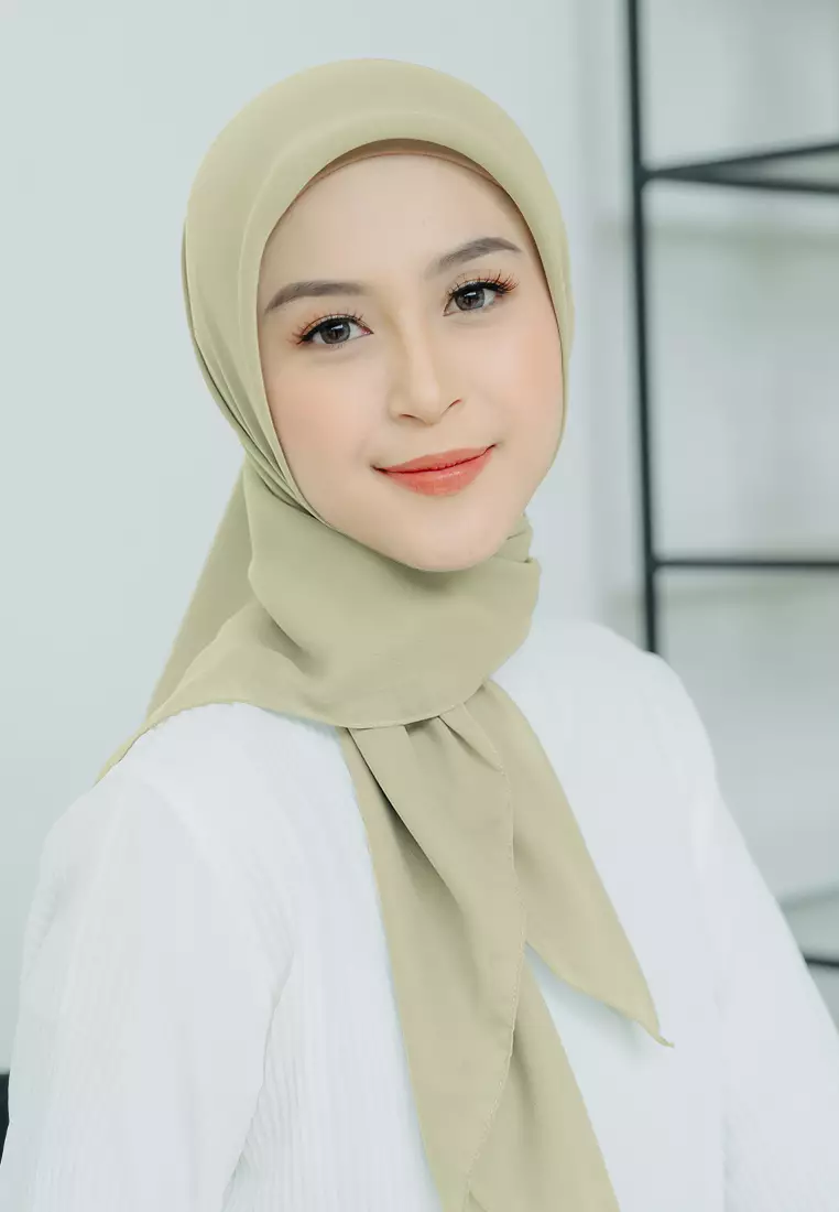 Polly Cotton (Hijab Segiempat Bella Square) Lily Green