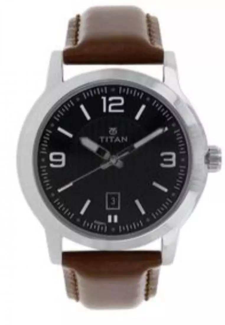 Titan quartz watch clearance price