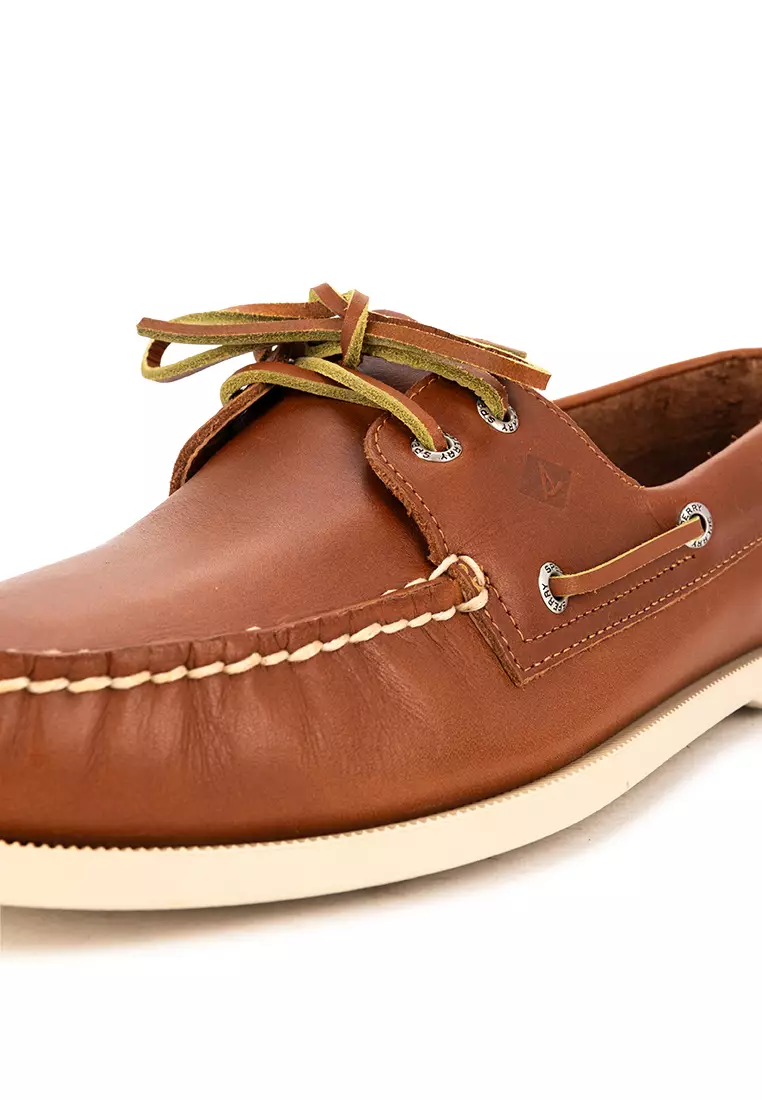 2-Eye Boat Shoes