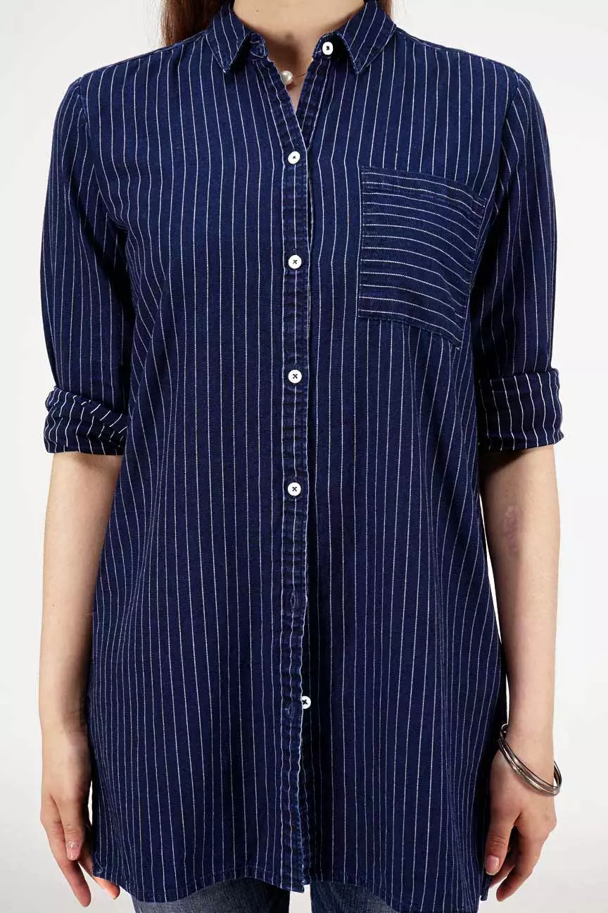 Kemeja Wanita Picko Navy White