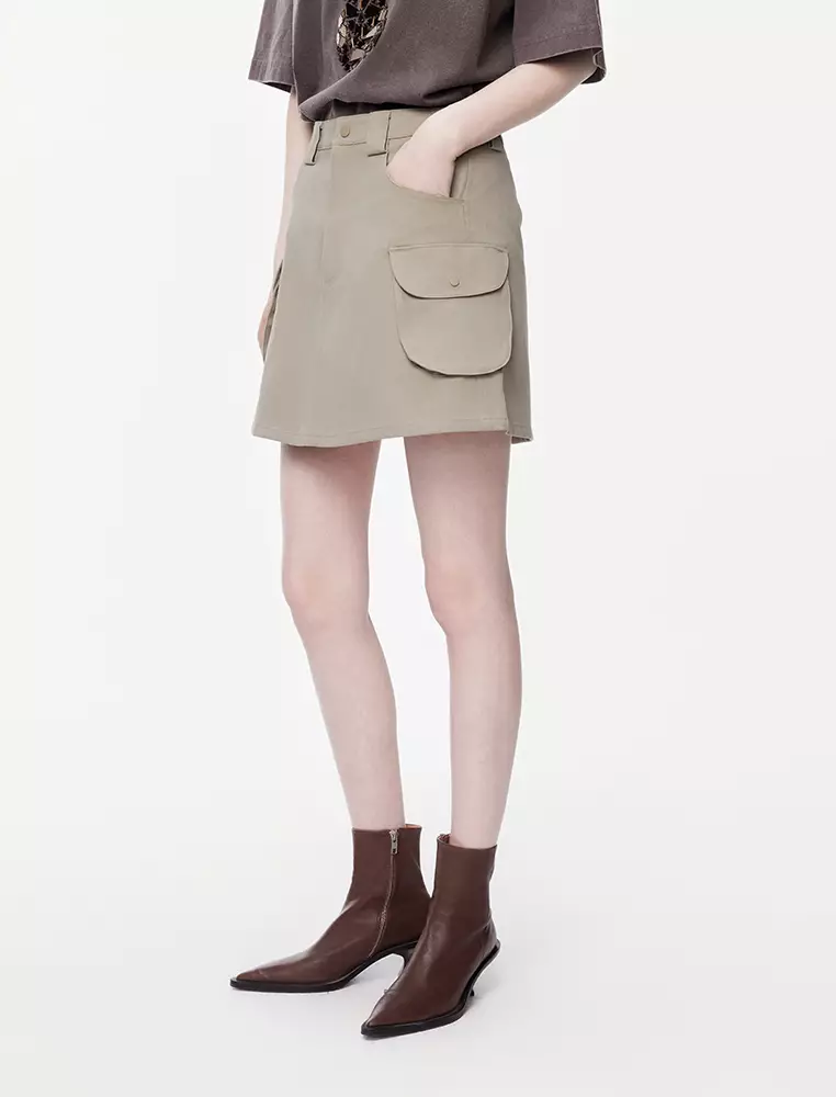 Short skirt