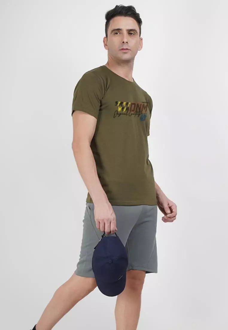 街头牛仔印花图案橄榄色棉质短袖圆领休闲 T 恤