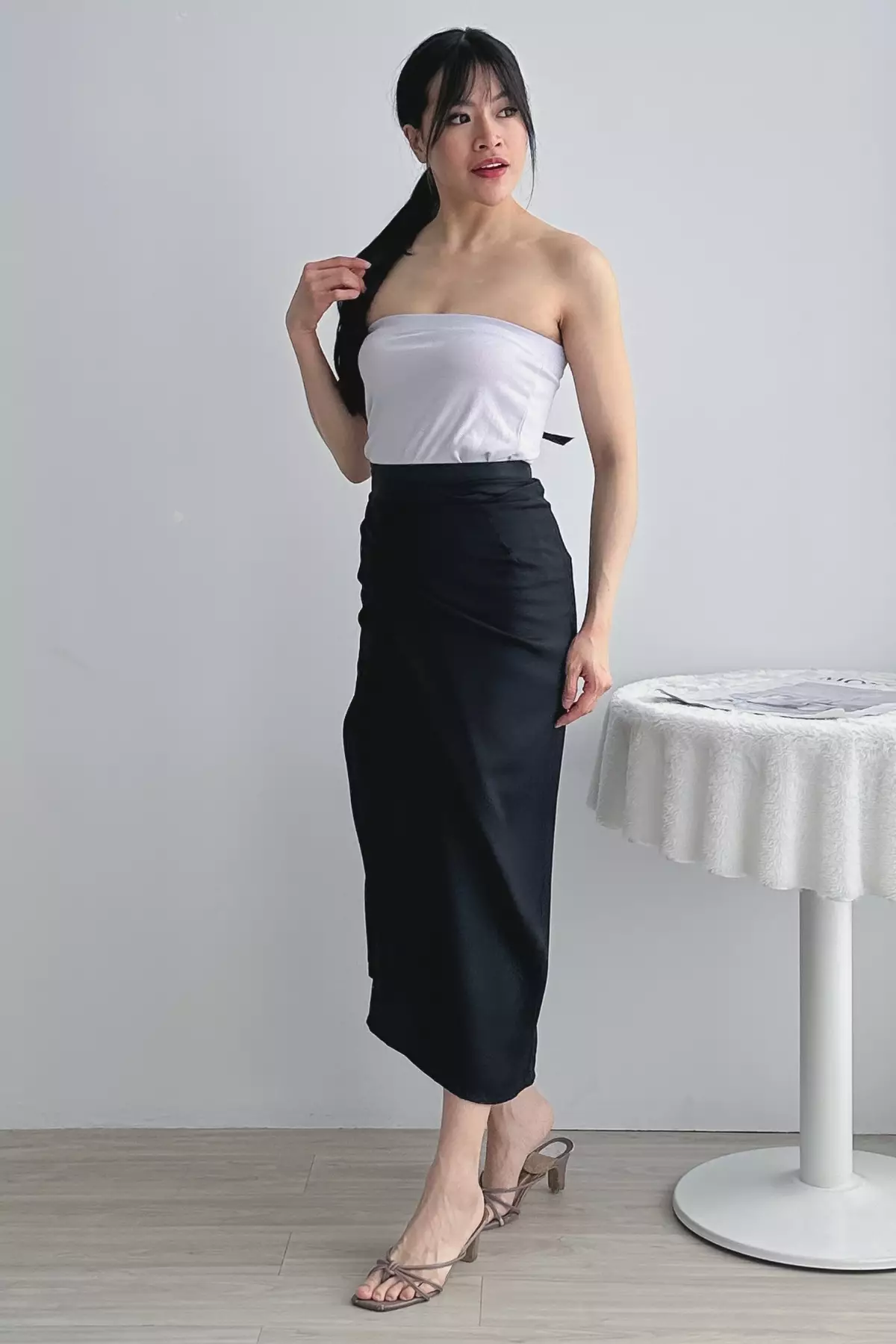 Andhika Plain Black Sarong Rok Lilit Hitam