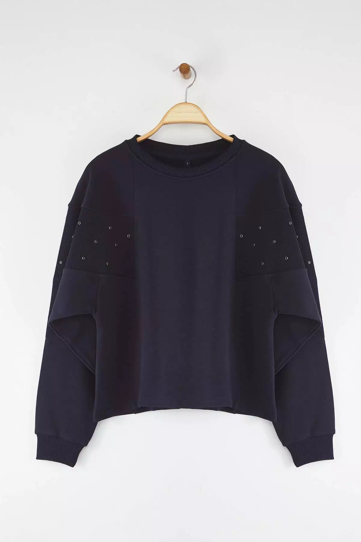 Navy Blue Eyelet Accessory Detailed Crew Neck Oversize/Wide Cut Knitted Sweatshirt