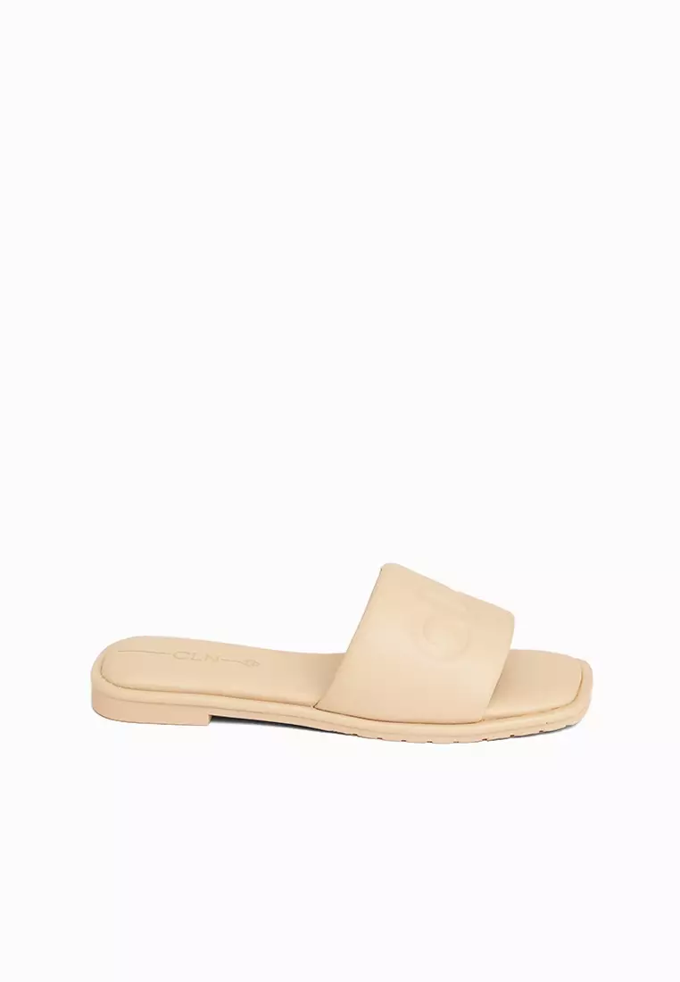 Discount on Cln  shoes - SKU: Kenya Slides