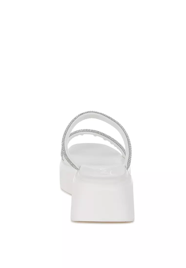 Sandal Platform Berhias Berlian Imitasi Tebal Warna Putih