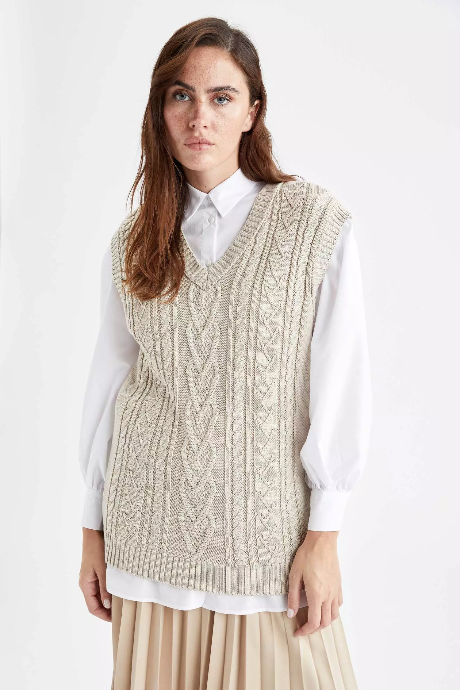 Buy DeFacto Cable Knit V-Neck Sweater Vest 2024 Online