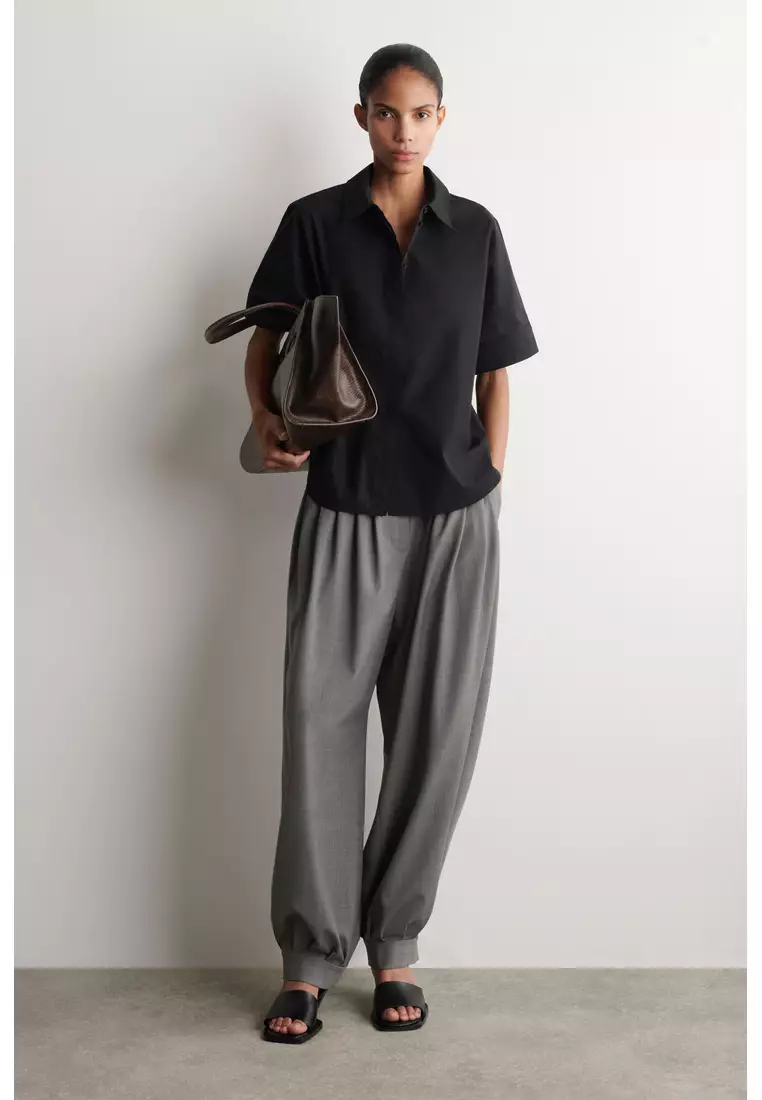 OVERSIZED SHORT-SLEEVED COTTON SHIRT