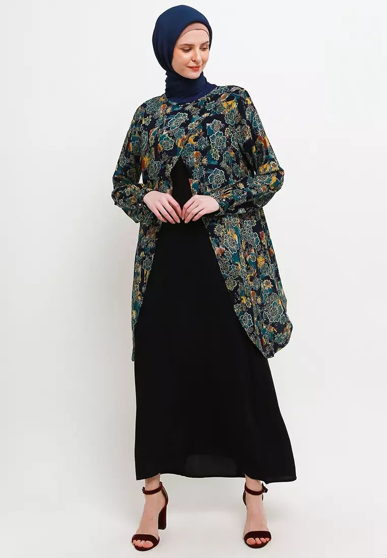 Eshe Maxi Dress In Green Batik Print W/ Mask