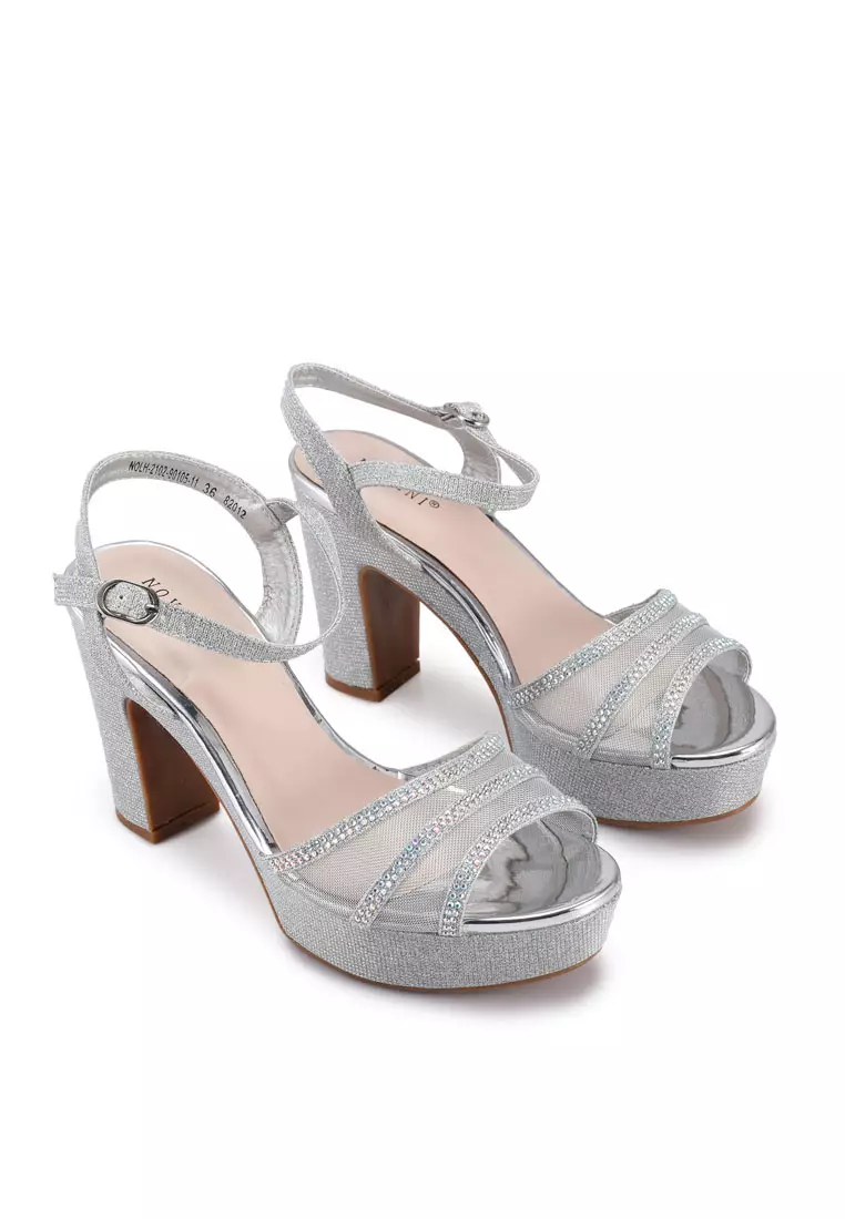 Silver open deals toe pumps