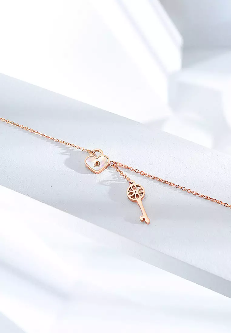 Flower pattern key & lock in Rose Gold Layered Steel Jewellery