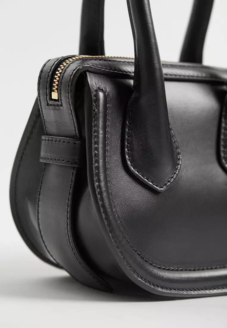 Bag black hotsell leather