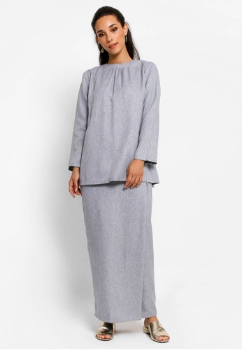 Kurung Lamia in Light Grey from BETTY HARDY in Grey