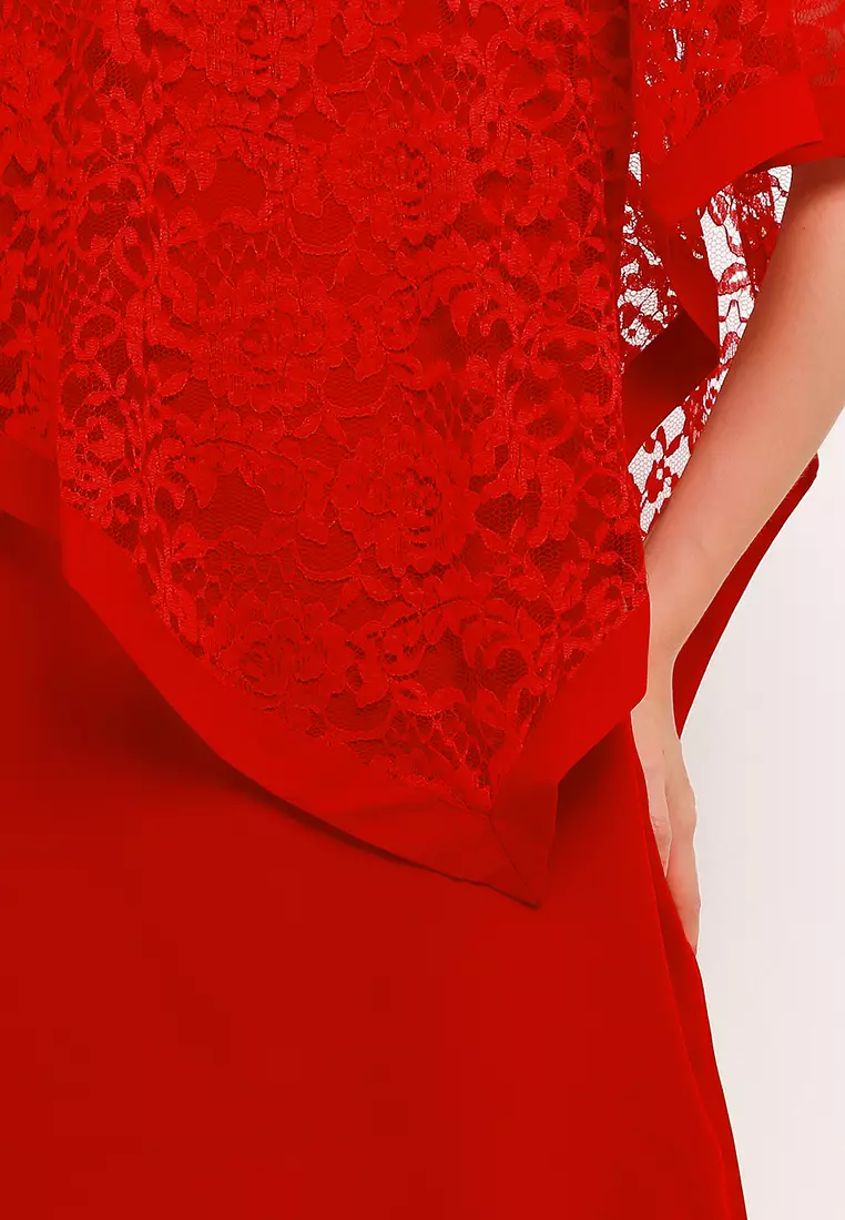 Wisteria Lace Dress In Red