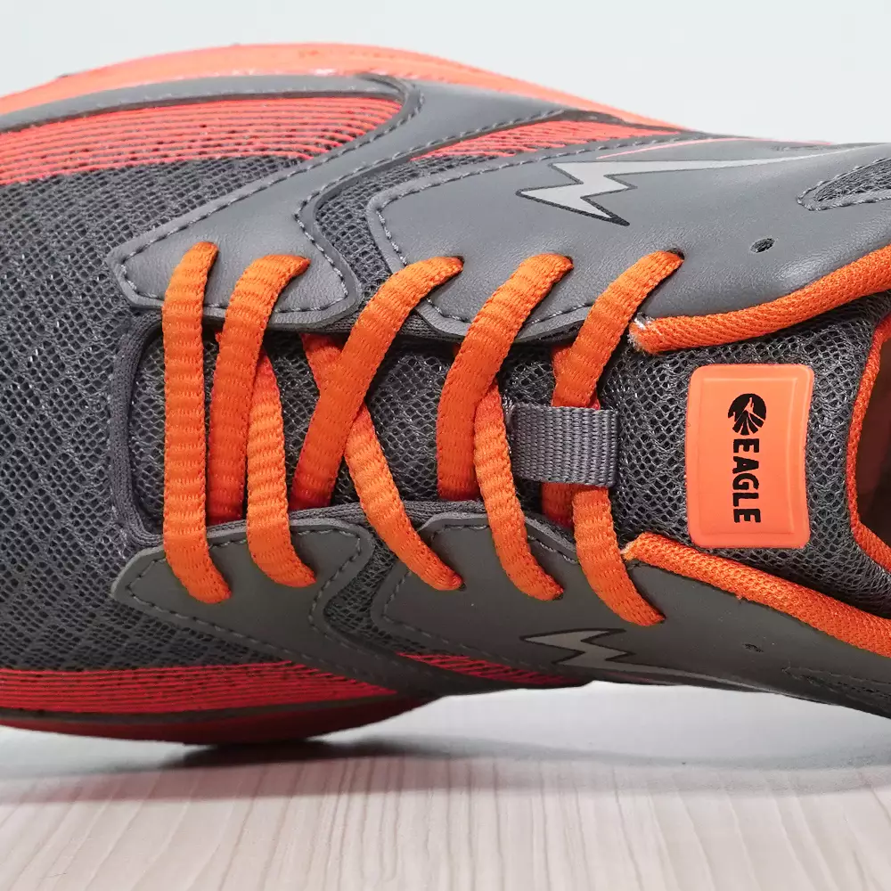 Eagle Sepatu Running Emperor