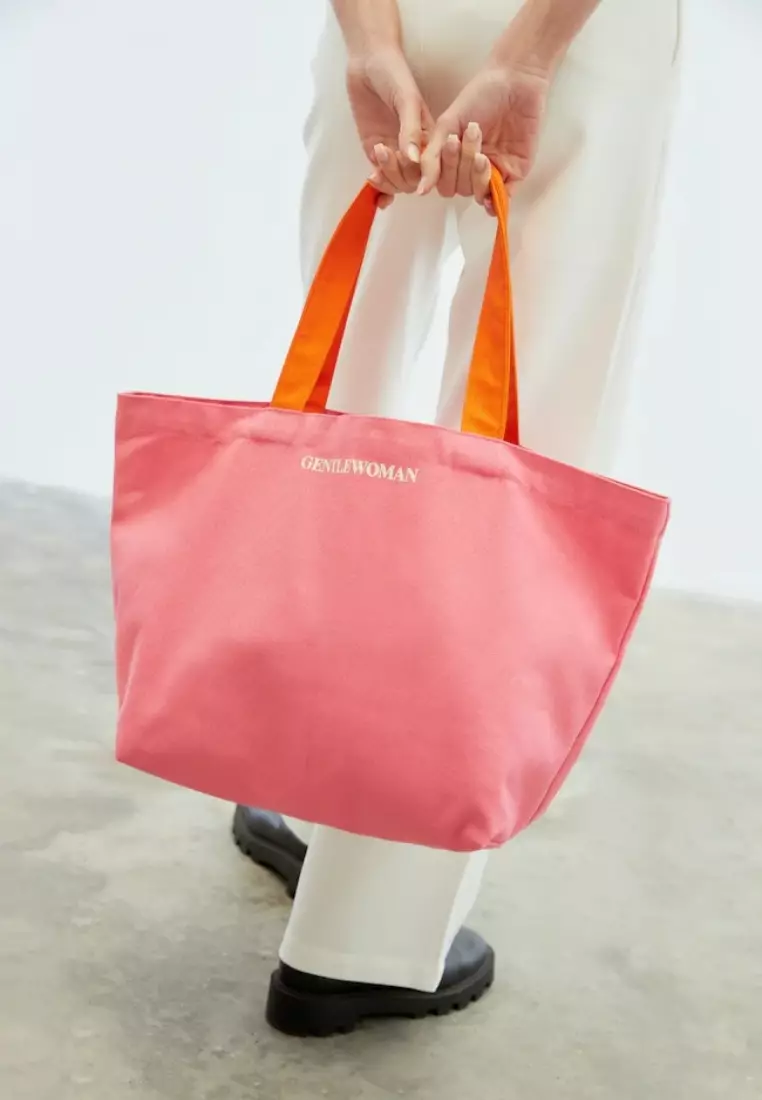 Gw Painted Wall Pink