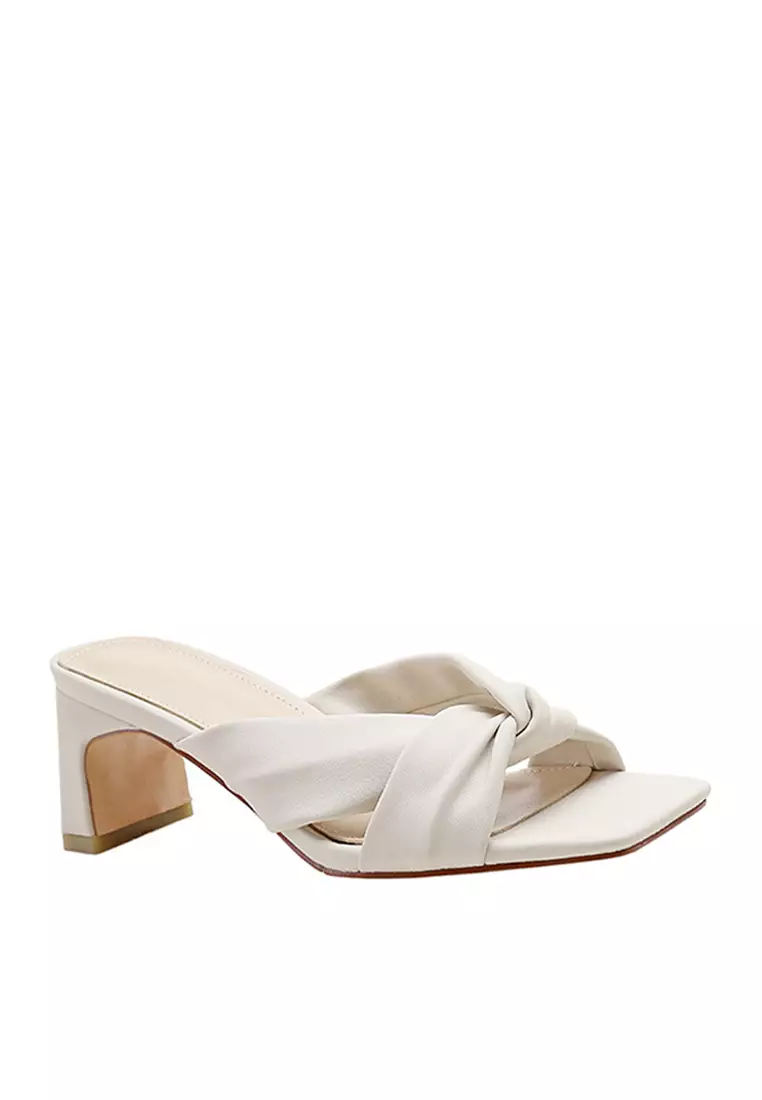 White shoes with block on sale heel