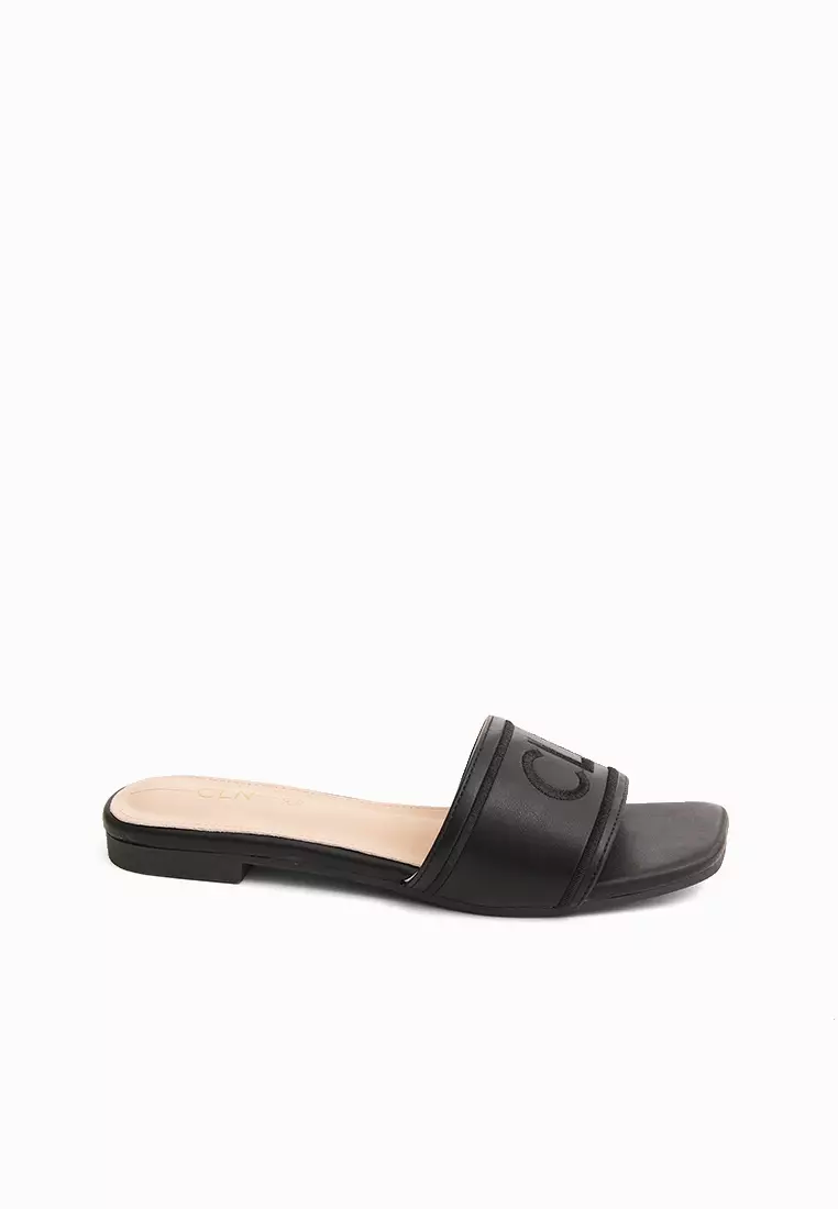 Discount on Cln  shoes - SKU: Amsterdam Flat Slides