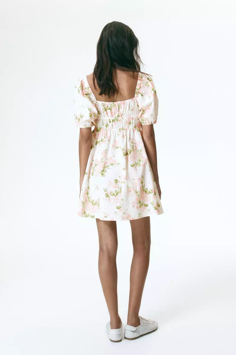 Puff-sleeved poplin dress